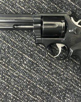 SMITH AND WESSON 586 357 MAGNUM
