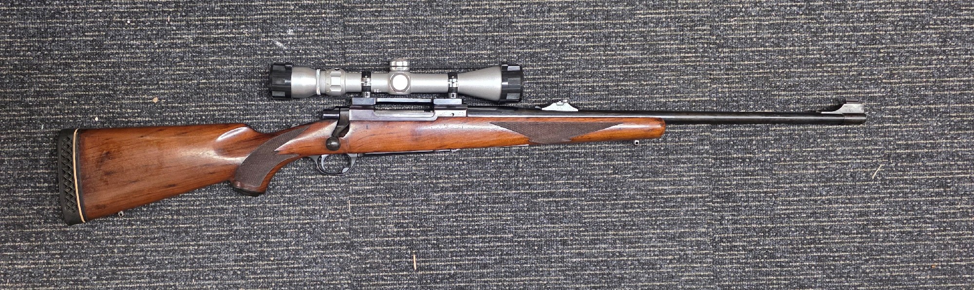 RUGER M77 270 WIN