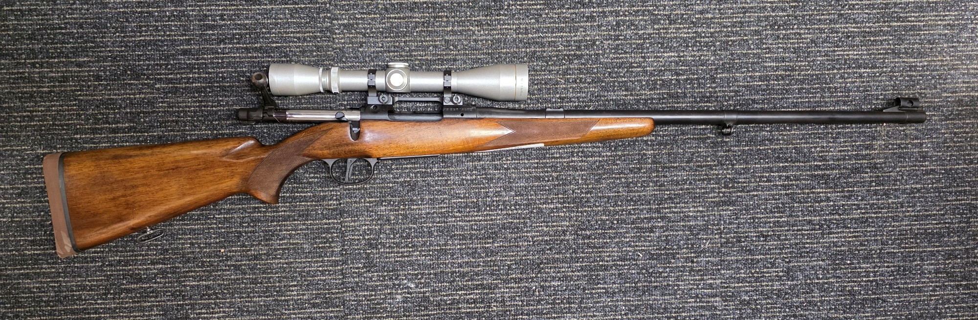 BRNO 75 243 WIN WITH LEUPOLD SCOPE 3-9X40 VX-1